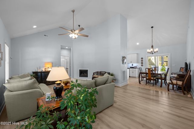 1403 Seafarer Drive, Oriental, NC 28571