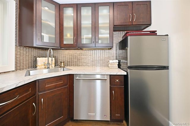 1 Miriam Lane, Monsey, NY 10952