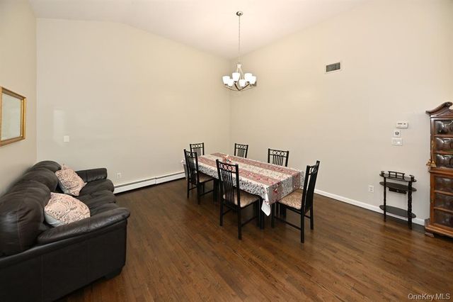 1 Miriam Lane, Monsey, NY 10952