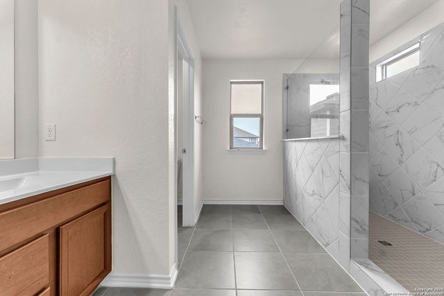 412 Deer Crest Dr, New Braunfels, TX 78130