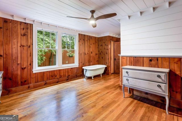 500 Gaines School Road, Athens, GA 30605