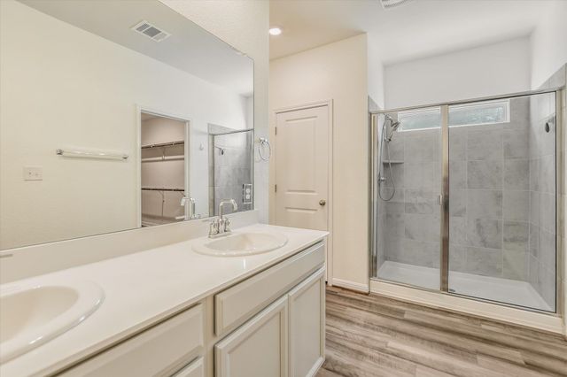202 Grasslands TRL, Hutto, TX 78634