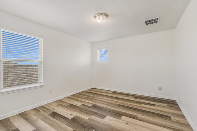 202 Grasslands TRL, Hutto, TX 78634