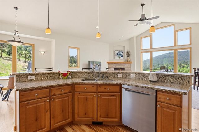 31735 Kiva Lane, Evergreen, CO 80439