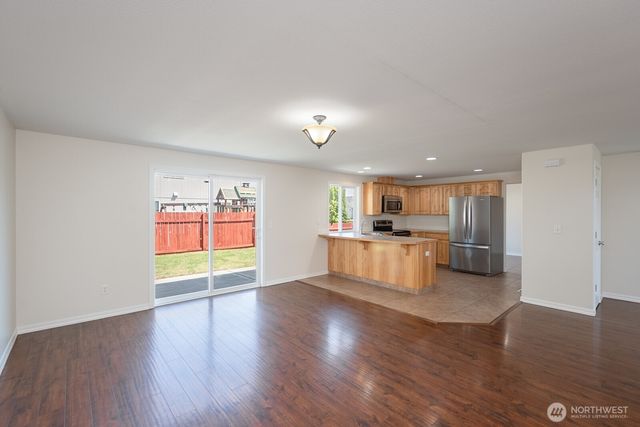 510 Trout Avenue NE, Moses Lake, WA 98837