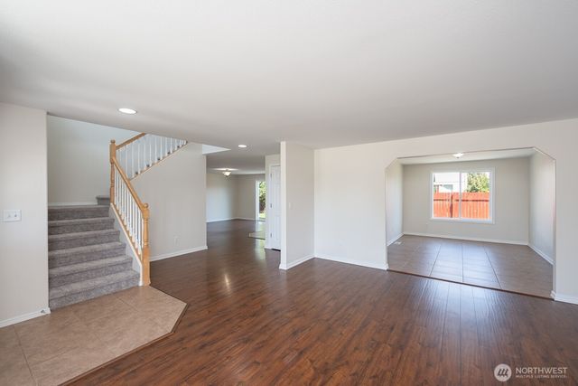 510 Trout Avenue NE, Moses Lake, WA 98837
