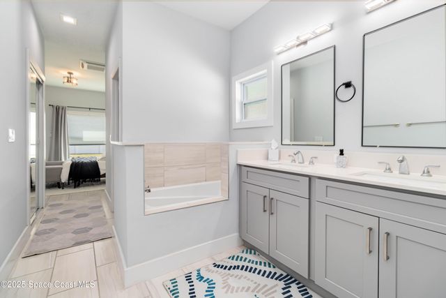 2840 Fontainebleau Avenue SE, Palm Bay, FL 32909