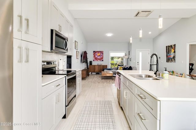 2840 Fontainebleau Avenue SE, Palm Bay, FL 32909