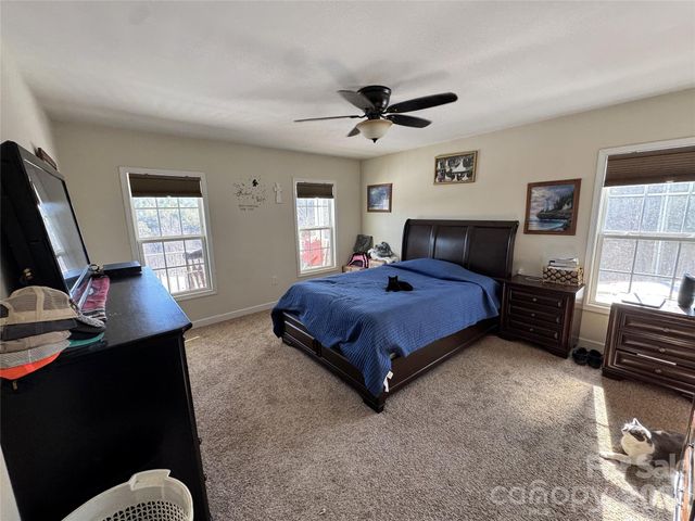 4913 Celia Creek Road, Lenoir, NC 28645