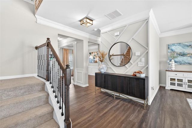 321 Eagles Bluff Way, Hoschton, GA 30548