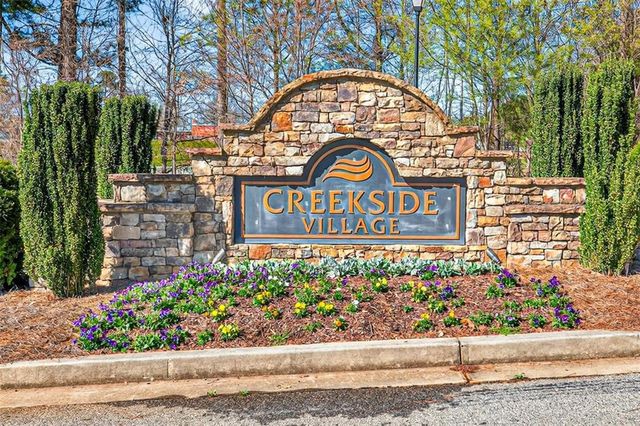 321 Eagles Bluff Way, Hoschton, GA 30548