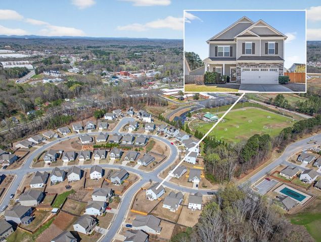 321 Eagles Bluff Way, Hoschton, GA 30548