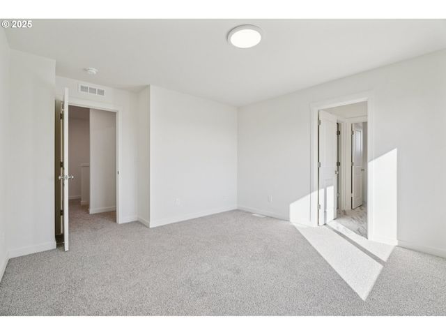 1735 Nw 18TH Way, Battle Ground, WA 98604