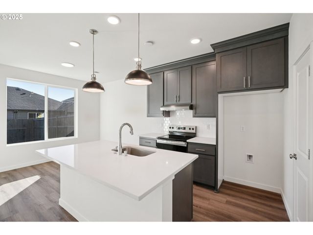 1735 Nw 18TH Way, Battle Ground, WA 98604