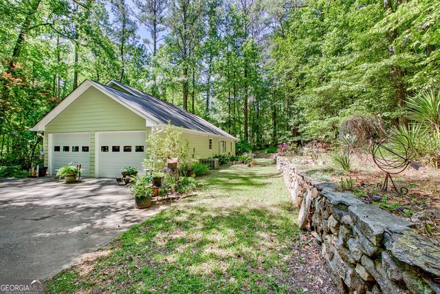 175 Ashley Creek Drive, Newnan, GA 30263