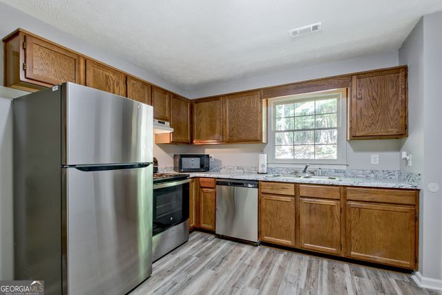 175 Ashley Creek Drive, Newnan, GA 30263