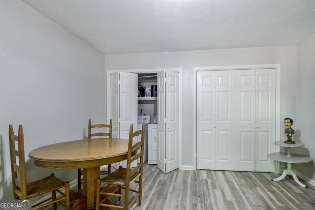 175 Ashley Creek Drive, Newnan, GA 30263
