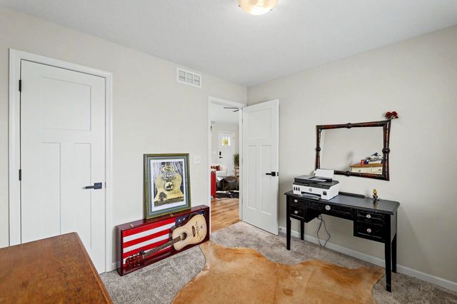 1617 N Thoroughbred St, Wichita, KS 67235
