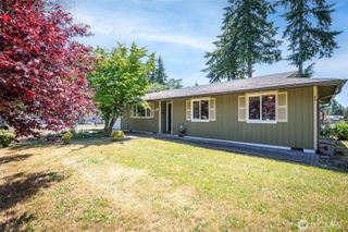 131 Raintree Loop SE, Rainier, WA 98576