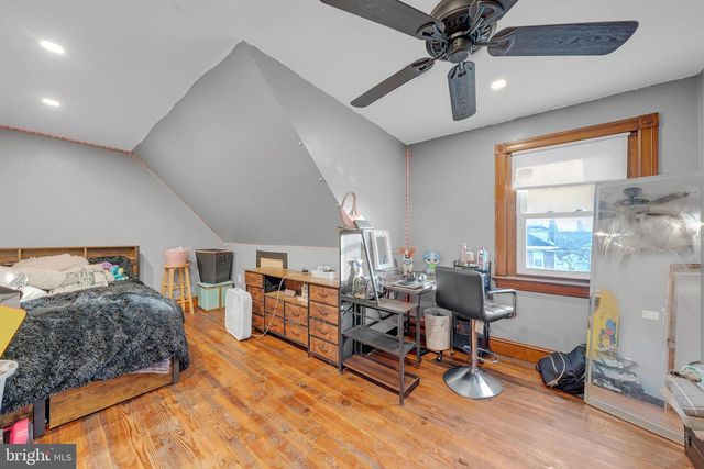 619 JUNIPER ST, Quakertown, PA 18951