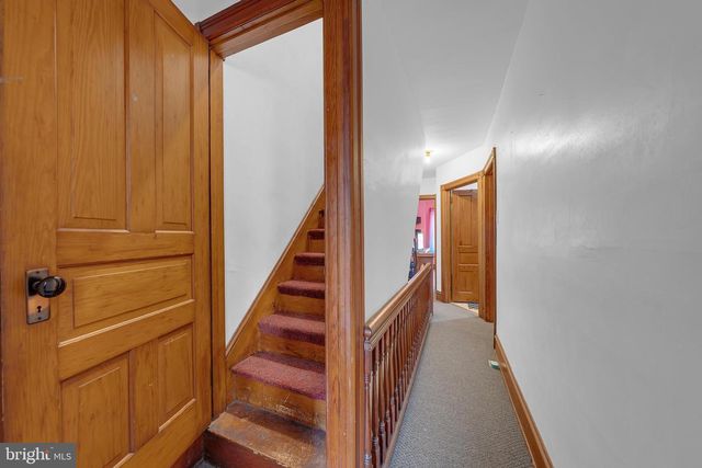 619 JUNIPER ST, Quakertown, PA 18951