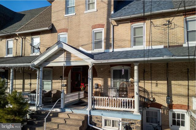 619 JUNIPER ST, Quakertown, PA 18951