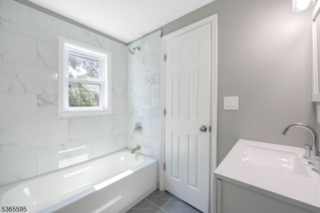 199 3rd Street, Newark City, NJ 07107
