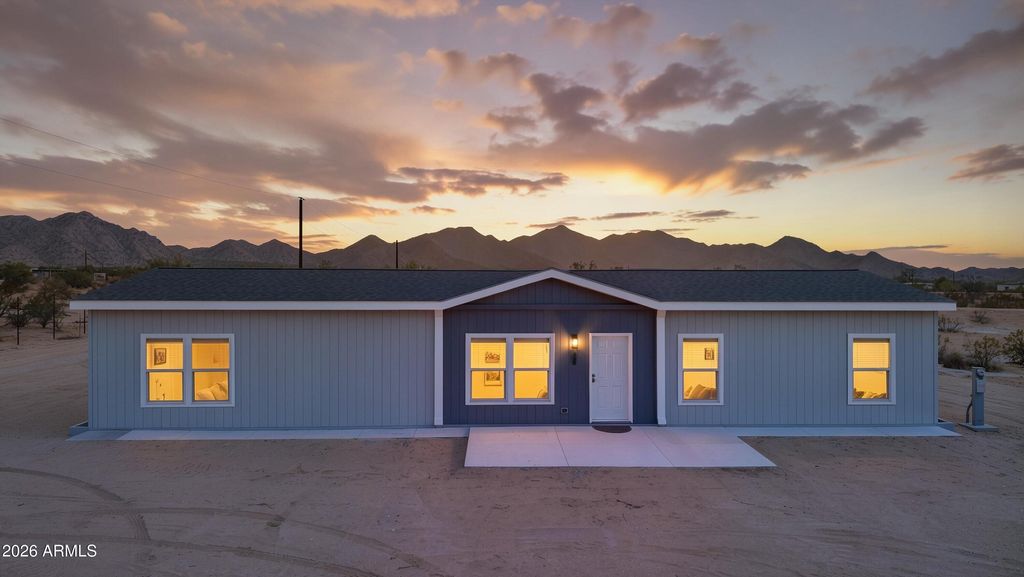 55 N Warren Road, Maricopa, AZ 85139 — exterior