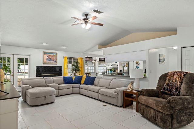 6575 NW 50TH AVENUE, Ocala, FL 34482