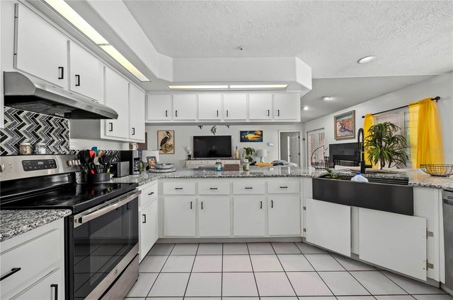 6575 NW 50TH AVENUE, Ocala, FL 34482