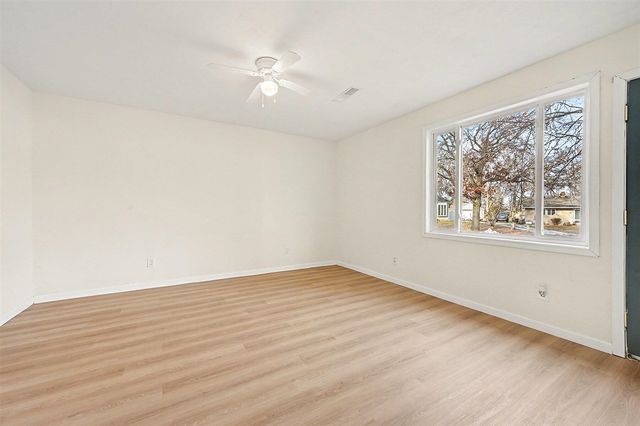 1042 Darwood Avenue, Kalamazoo, MI 49004