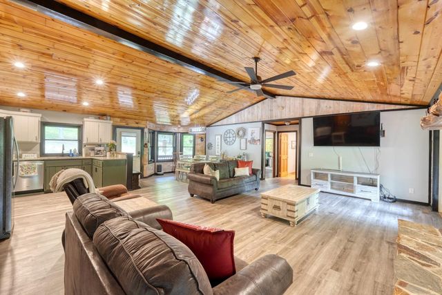 277 Clay Durrett Road, Murphy, NC 28906