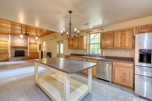 277 Clay Durrett Road, Murphy, NC 28906