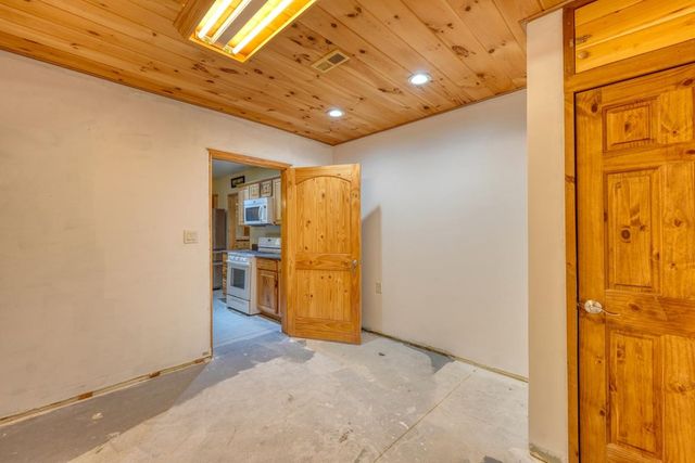 277 Clay Durrett Road, Murphy, NC 28906