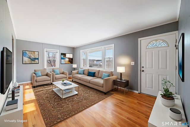 17 Morningstar Drive, Seymour, CT 06483