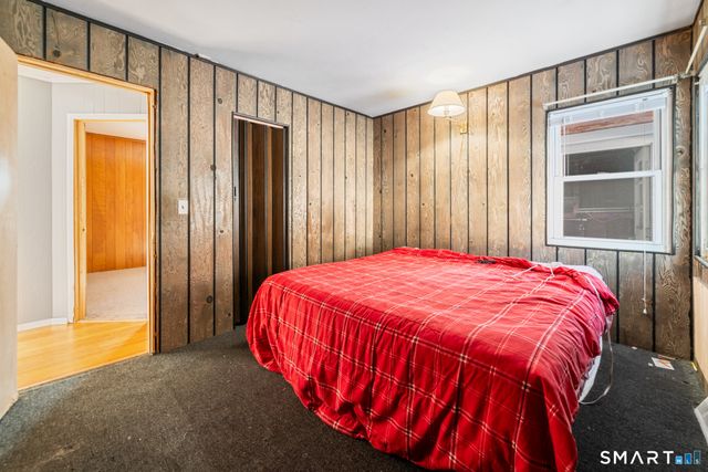 17 Morningstar Drive, Seymour, CT 06483