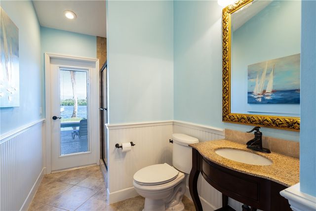 8600 Seacrest Drive, Vero Beach, FL 32963