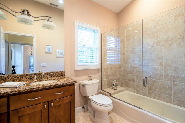 8600 Seacrest Drive, Vero Beach, FL 32963