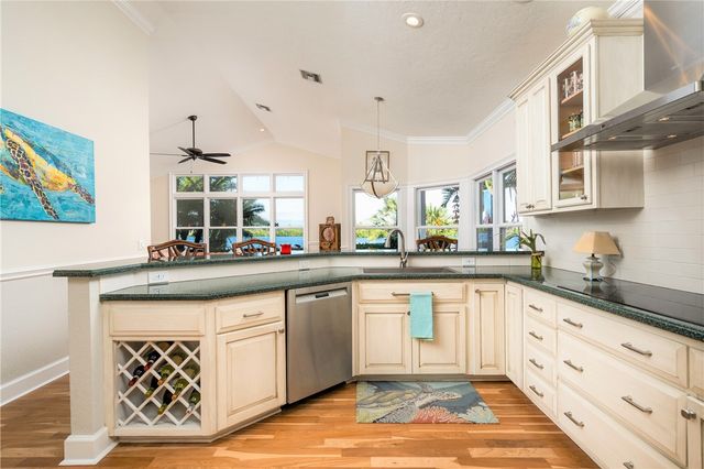 8600 Seacrest Drive, Vero Beach, FL 32963