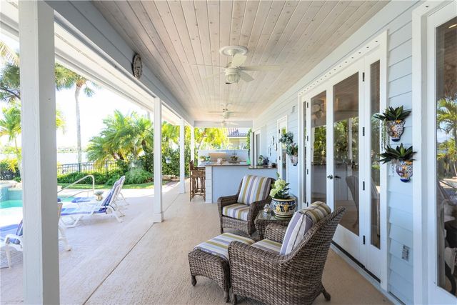 8600 Seacrest Drive, Vero Beach, FL 32963