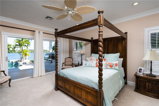 8600 Seacrest Drive, Vero Beach, FL 32963