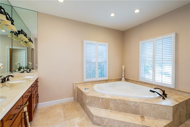 8600 Seacrest Drive, Vero Beach, FL 32963