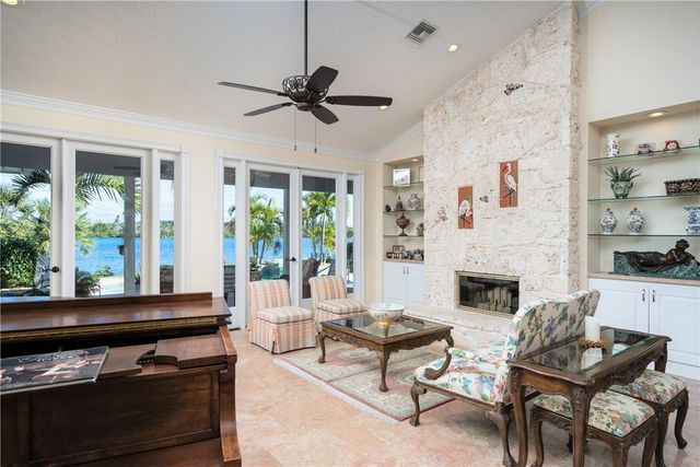 8600 Seacrest Drive, Vero Beach, FL 32963