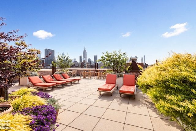 465 W 23rd St Apt 12D, New York City, NY 10011