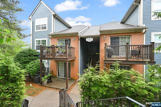 347 Cambridge Drive, Ramsey, NJ 07446