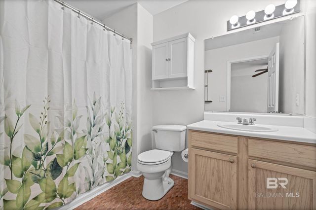 1517 Regency Road 144, Gulf Shores, AL 36542