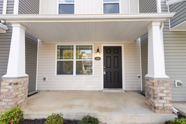 144 Davis Ridge Lane, Clarksville, TN 37040