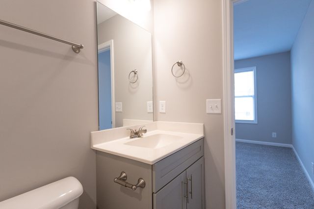 144 Davis Ridge Lane, Clarksville, TN 37040