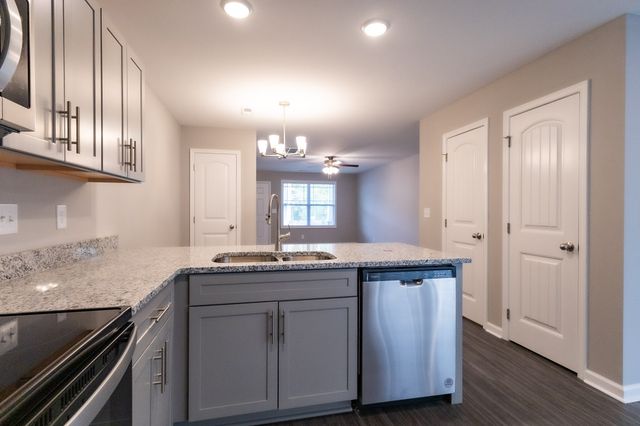 144 Davis Ridge Lane, Clarksville, TN 37040