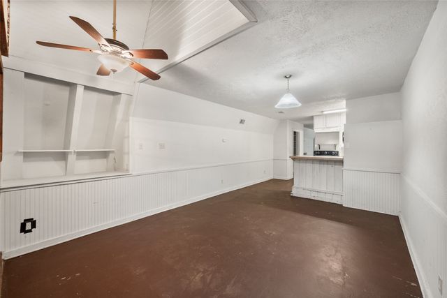 3128 Emhouse Road, Corsicana, TX 75110